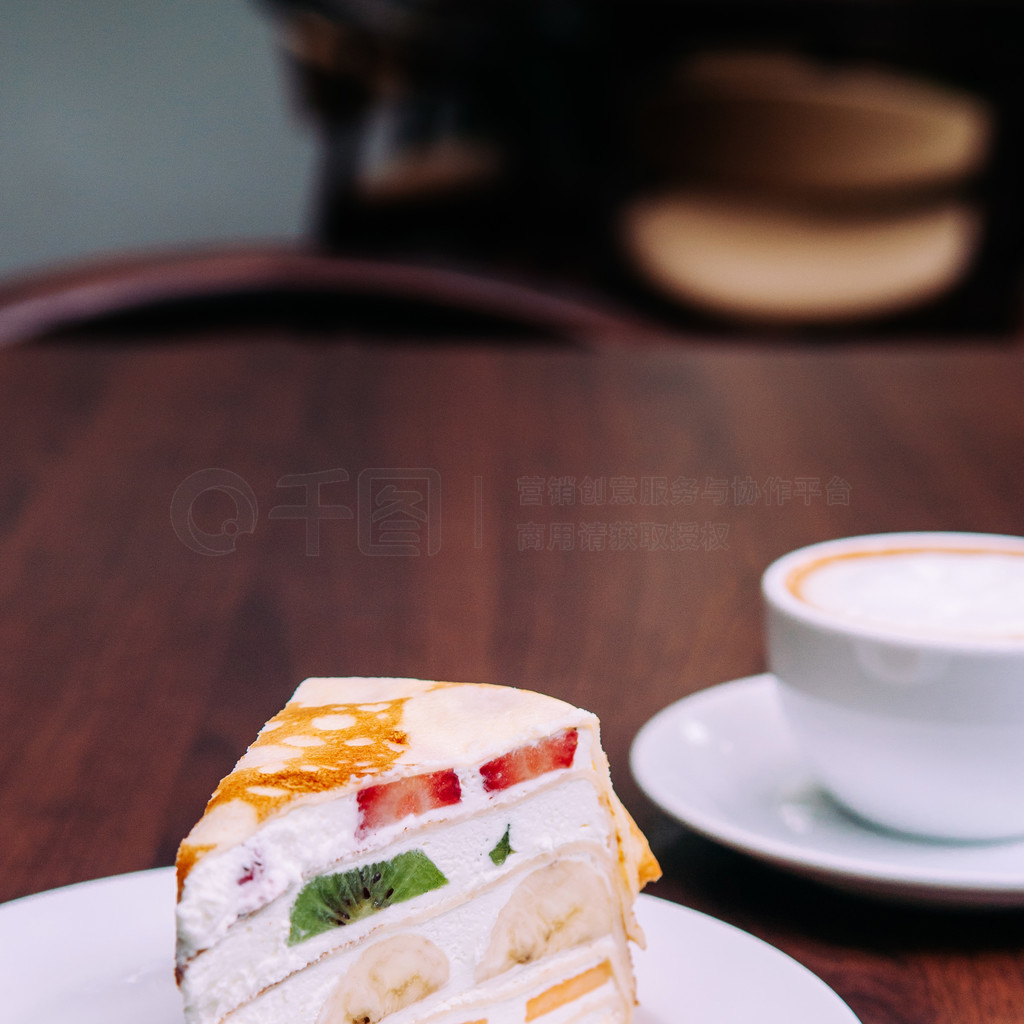 自制纯水果蛋糕造型,只用水果做的蛋糕图片,纯水果代替蛋糕_大山谷图库