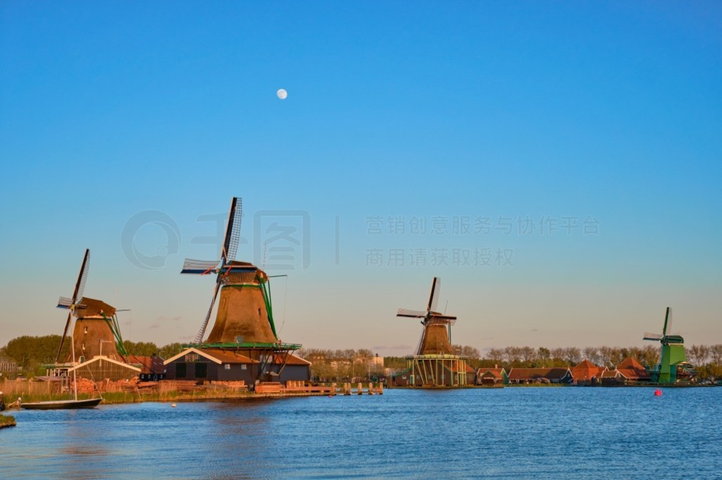 ʤ Zaanse Schans ķ糵ڻƻʱ䡣޵ɣ˹˹糵ķ糵ڻƻ䡣