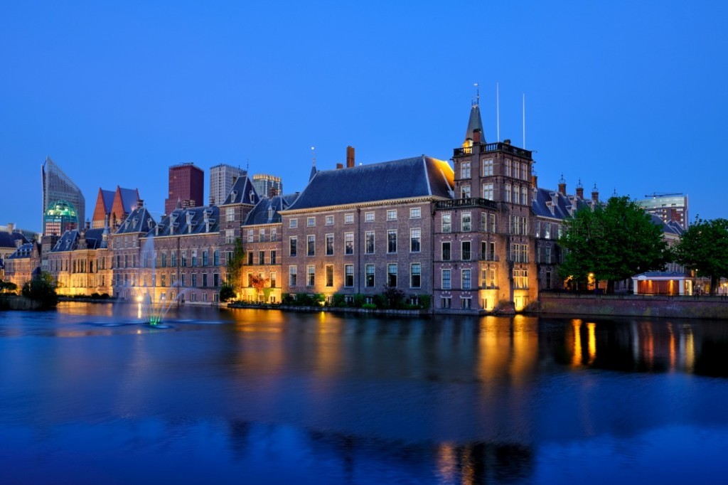  Binnenhof  Hofvijver ľۣԼĦ¥ҹ Hofvijver  Binnenhof