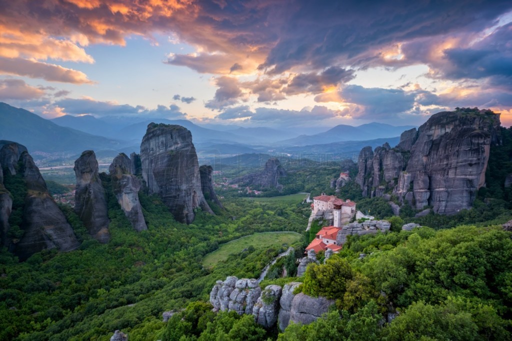 պ³Ŭ޵ԺʥԼ޵Ժ˹ (Nicholas Anapavsa) ϣʤ̩ (Meteora)εΪ׳ۡպ̩޵Ժ