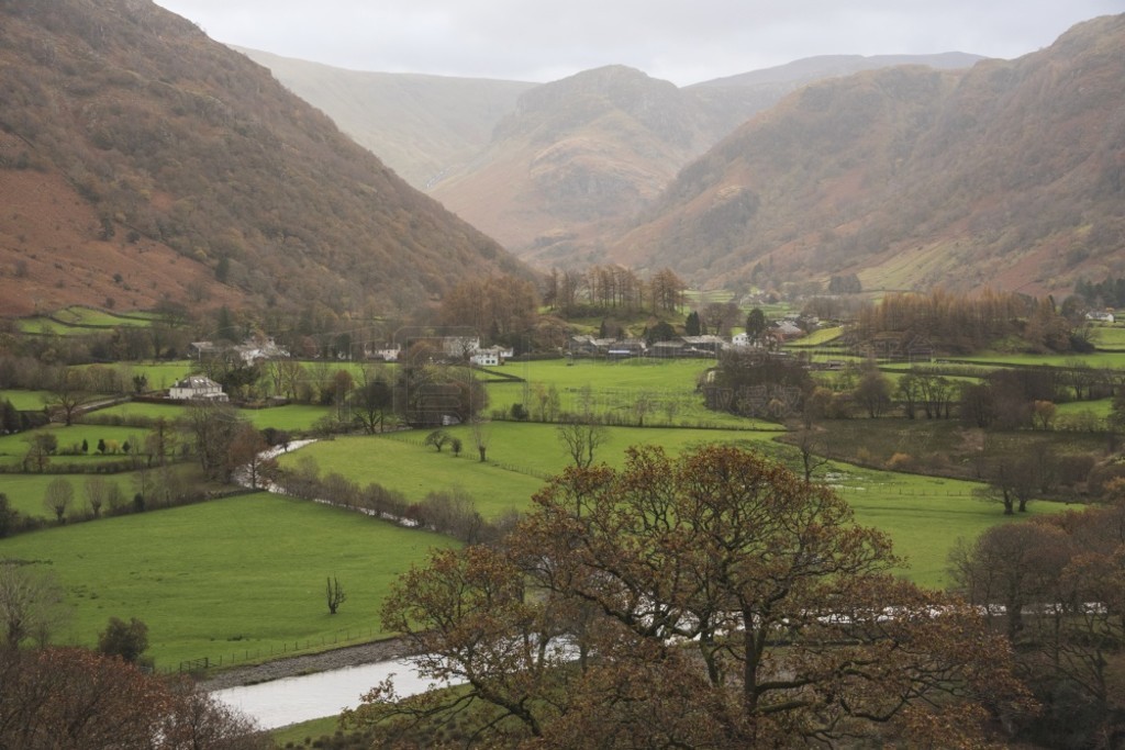 Ӻ Castle Crag  Borrowdale ɽȵ˾̾＾ͼ