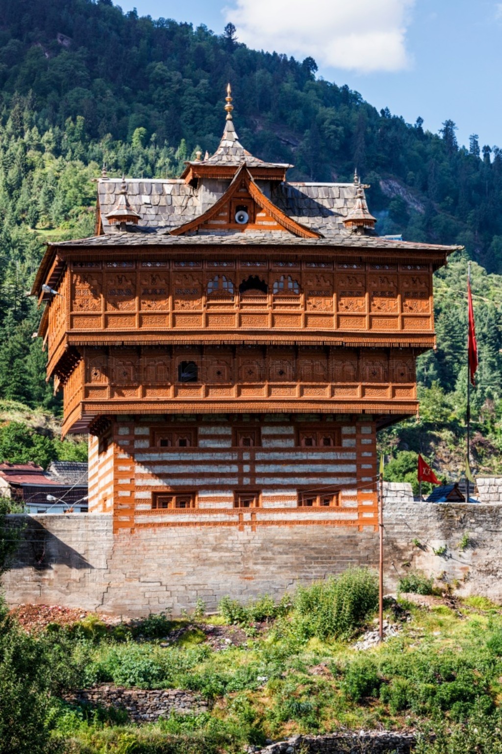  (Bhimakali Temple) ĸ (Bhimakali)λӡϲɶɶ (Kinnaur)  (Sarahan)ϲɶĴͳľ