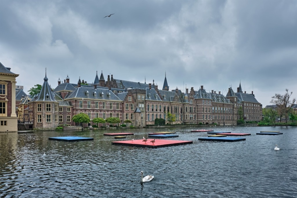  Binnenhof  Hofvijver ľۡ Hofvijver  Binnenhof