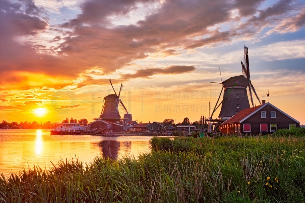 峡   ʤ Zaanse Schans ķ糵ʱ֣εΪ׳ۡ޵ɣ˹˹糵ķ糵ʱ֡½޵