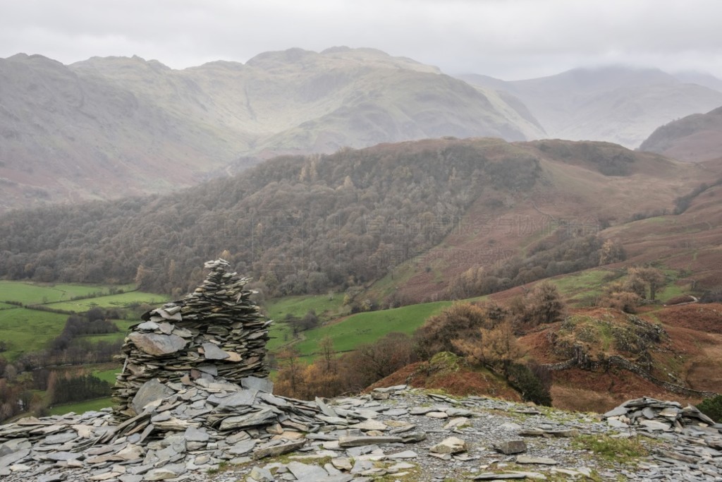 Ӻ Castle Crag  Borrowdale ɽȵ˾̾＾ͼ