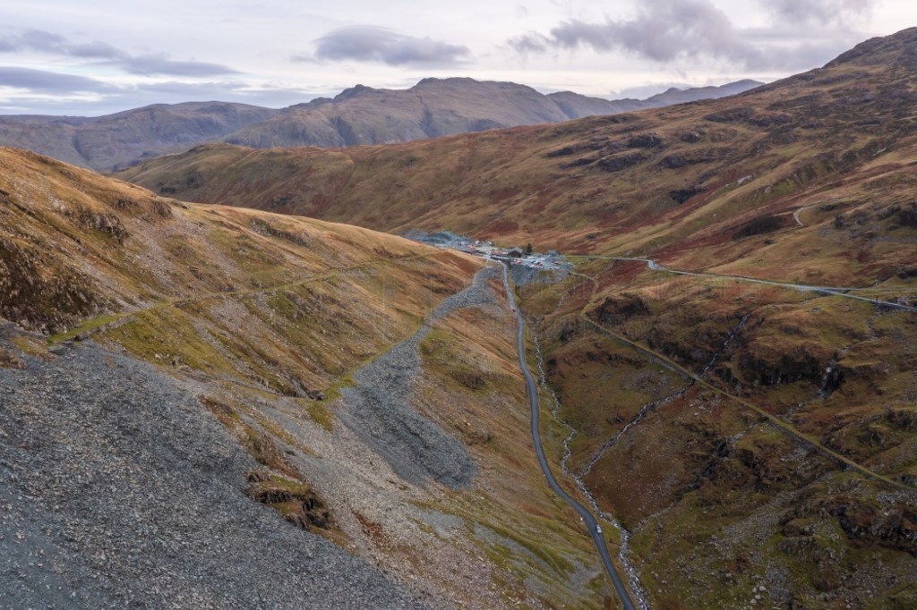 ＾ʱӺ (Dale Head) ӻ˹ɽ (Honister Pass) ׶ (Buttermere) ׳