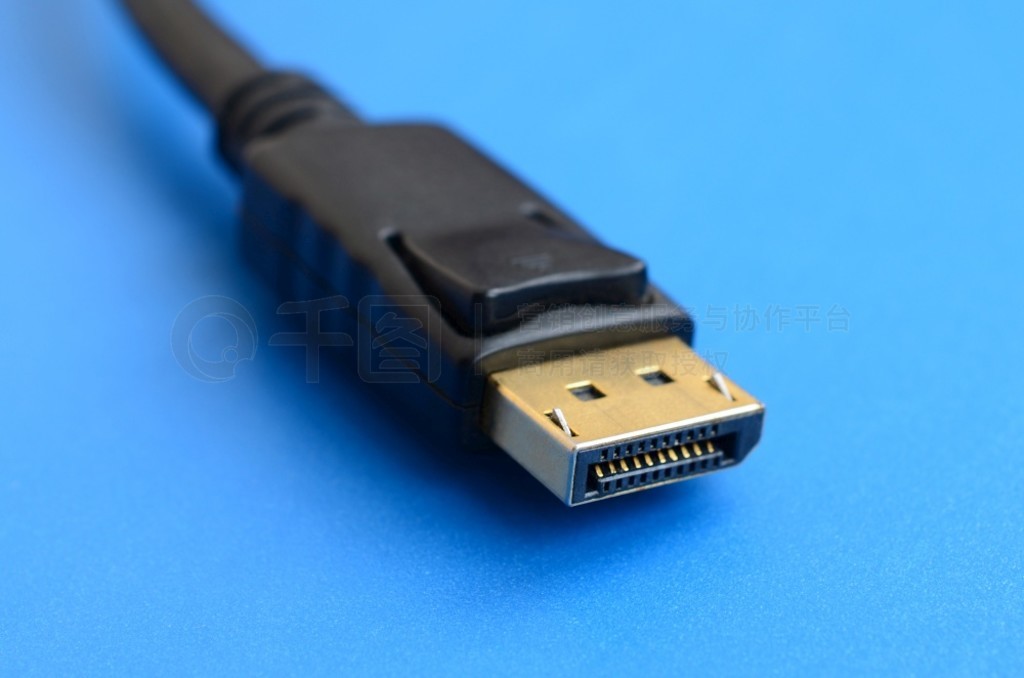 20 빫ͷ DisplayPort ƽɫʵ