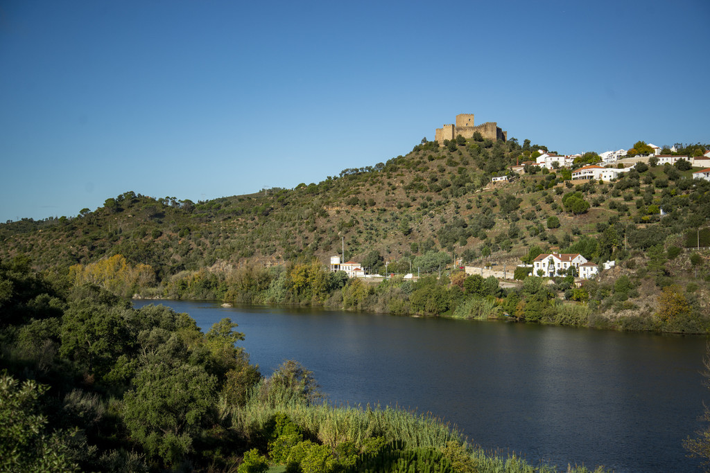  (Rio Tejo) Ǳ (Castelo de Belver) ͱ (Belver Town) ľɫ2021  10 