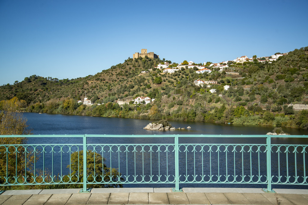  (Rio Tejo) Ǳ (Castelo de Belver) ͱ (Belver Town) ľɫ2021  10 