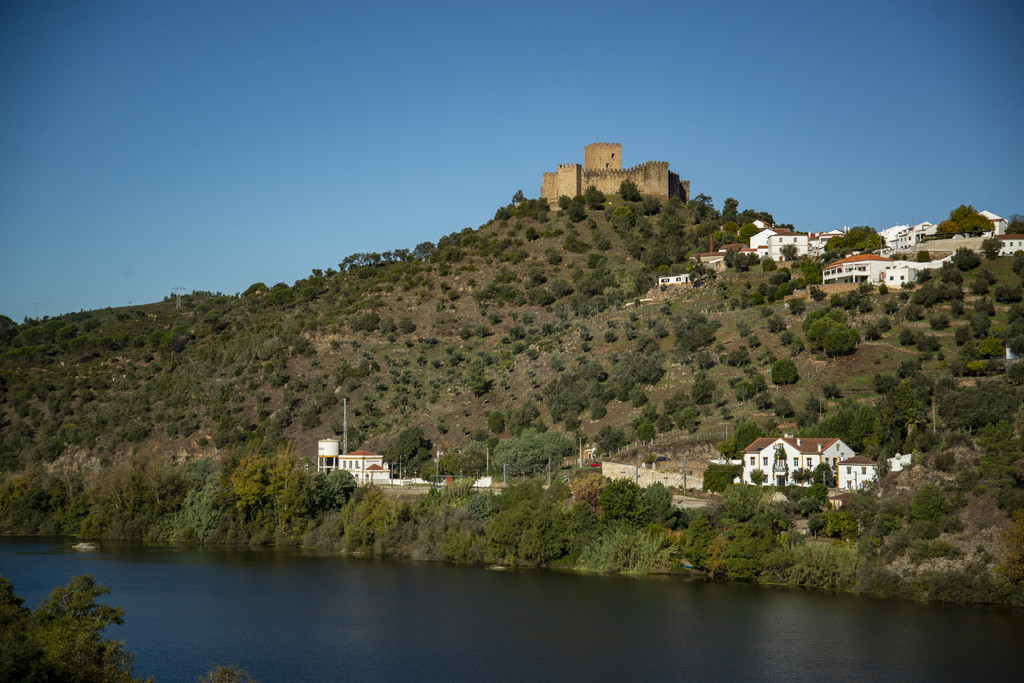  (Rio Tejo) Ǳ (Castelo de Belver) ͱ (Belver Town) ľɫ2021  10 