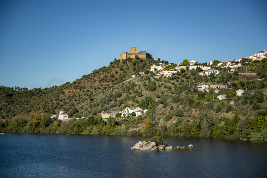  (Rio Tejo) Ǳ (Castelo de Belver) ͱ (Belver Town) ľɫ2021  10 