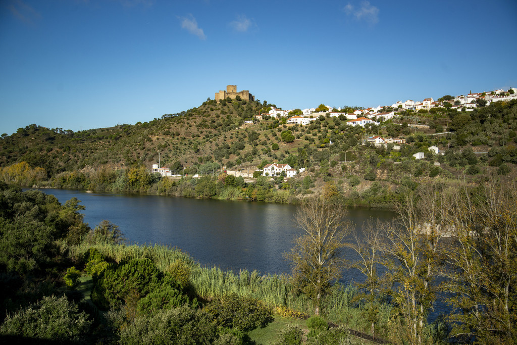  (Rio Tejo) Ǳ (Castelo de Belver) ͱ (Belver Town) ľɫ2021  10 