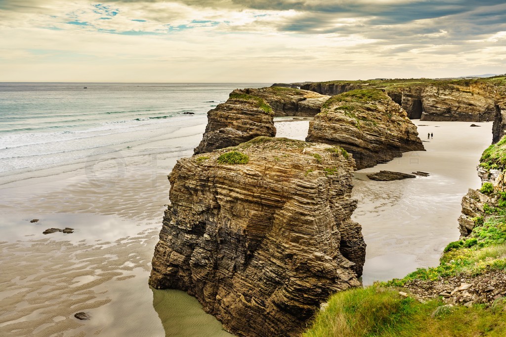 Ǵú̲ϵ¹졣 Playa de las Catedralesλ¬ʡߵ°µ CatedraisǺߡξ.. ǵĴú̲