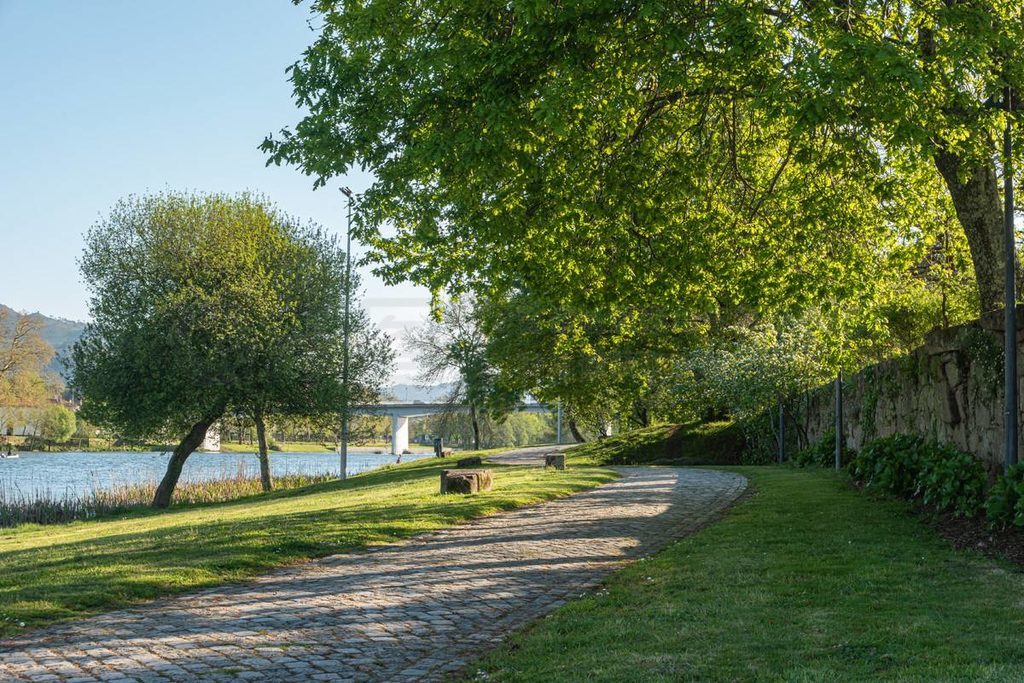 Լ (Rio Lima) λ (Ponte de Lima)λʥǸ翨ŵ (Camino de Santiago) ϡ