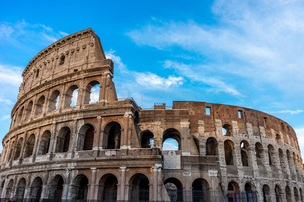 Բδ糡(Coliseum, Colosseo)Ľɫ,ҲΪάԲξ糡.