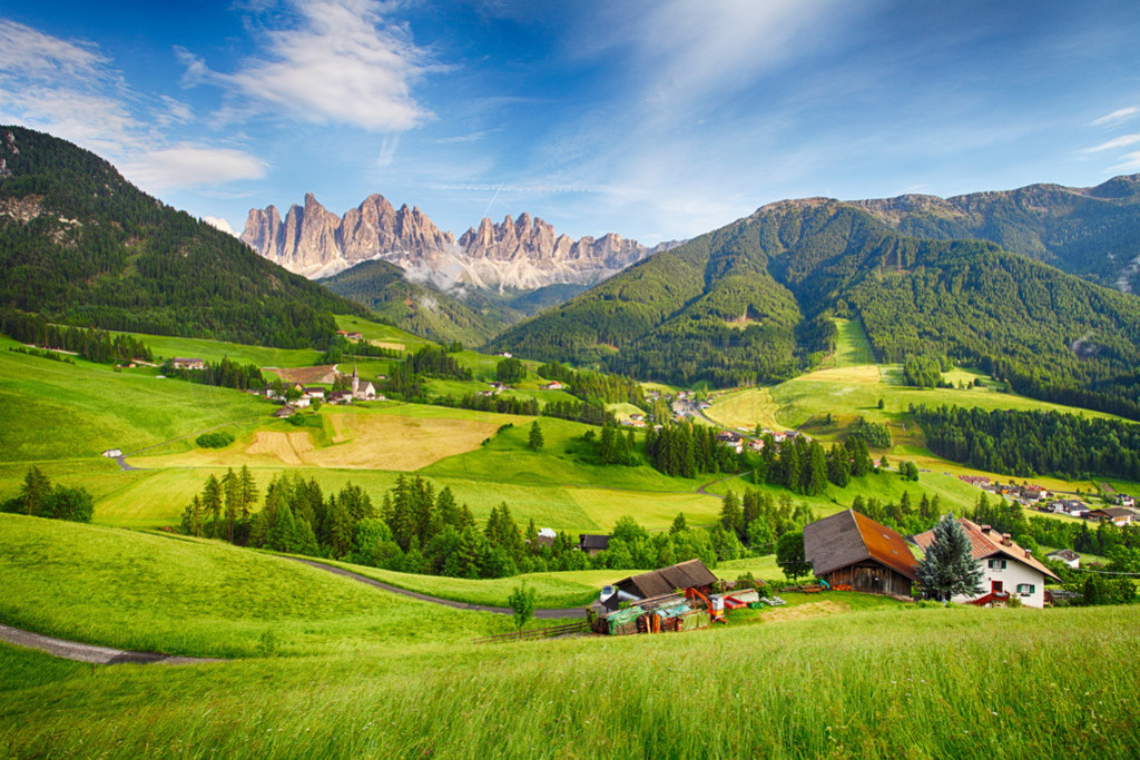 Ұ˹ɽ,ɽ- Val di Funes