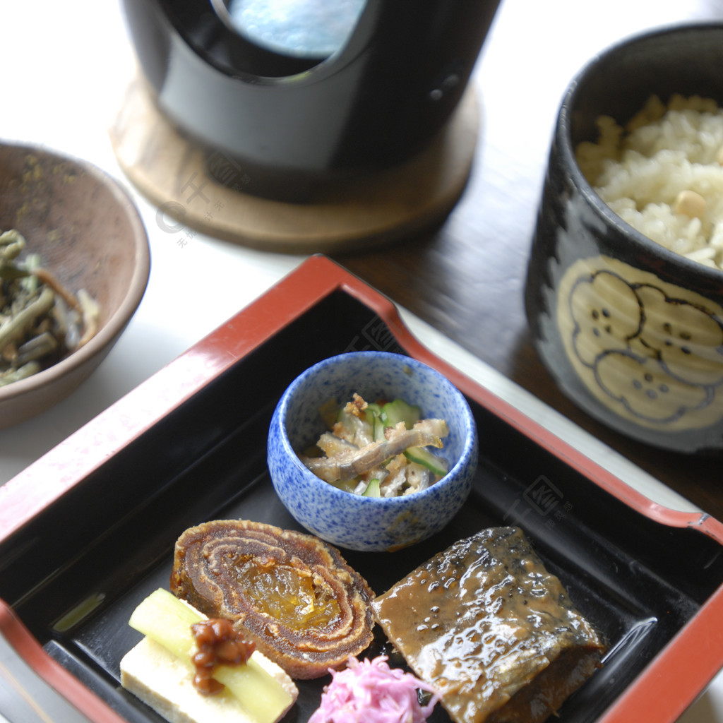 日本山形县山形市山寺山下的餐厅风雅的国山形特产山套餐