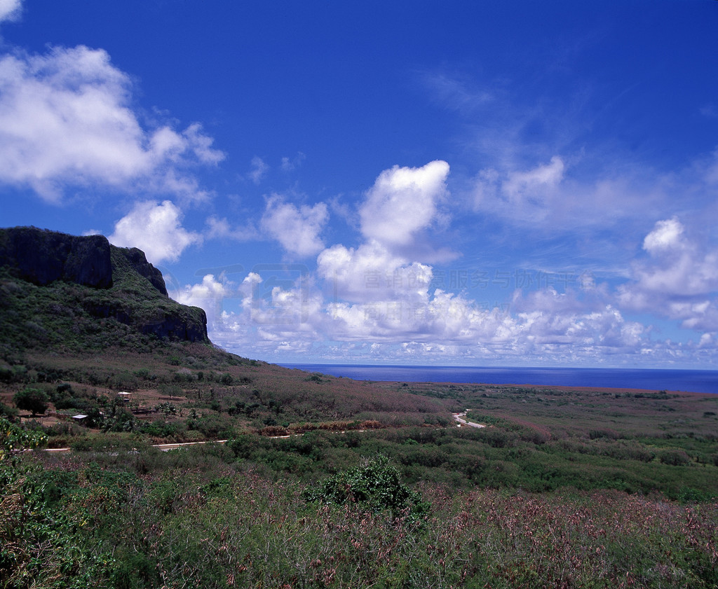 多雲雲海天海藍景景草海濱沙灘水平線彩色圖像旅遊目的