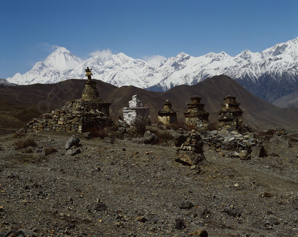 印度拉达克亚洲风景风景岩石天空蓝色雪景高山风景纪念碑户外白天彩色