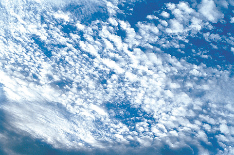 【天空自由背景】圖片免費下載_天空自由背景素材_天空自由背景模板