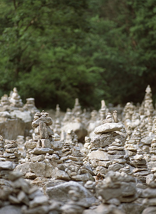 服飾圖騰紋樣龍紋祥雲手繪古代八角亭風景國潮風祥雲流雲中國風風景建