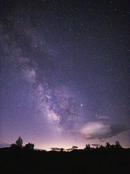 星 i>空 /i>銀河 i>天 /i> i>空 /i>星星夜景