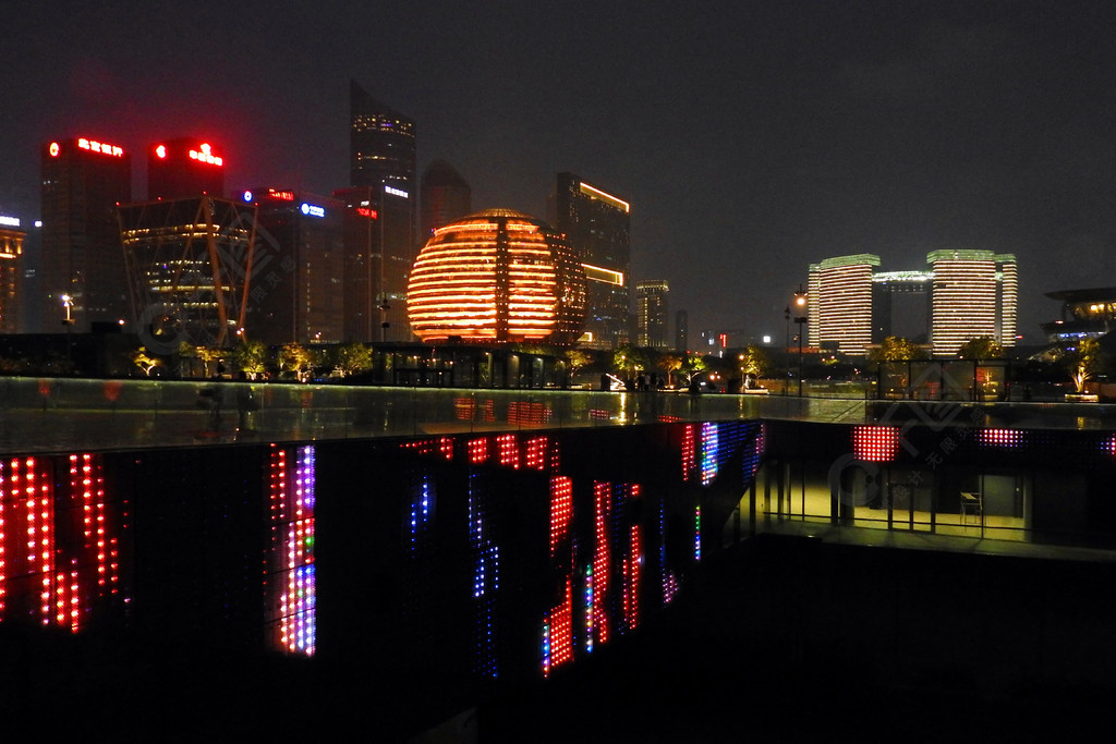 杭州钱江新城城市夜景实景摄影图