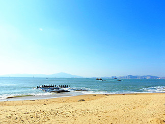 沙滩<i>海</i>边<i>江</i>河<i>湖</i><i>海</i>摄影图
