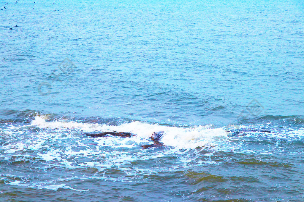 海浪海洋大海海水浪花礁石波濤洶湧