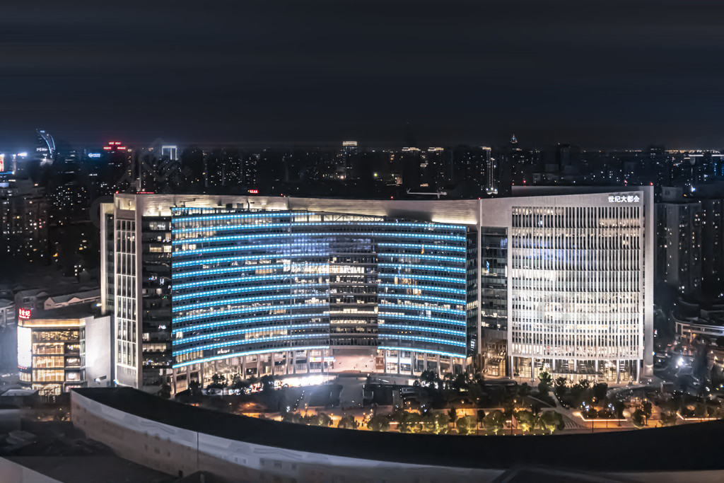 上海世纪大都会夜景