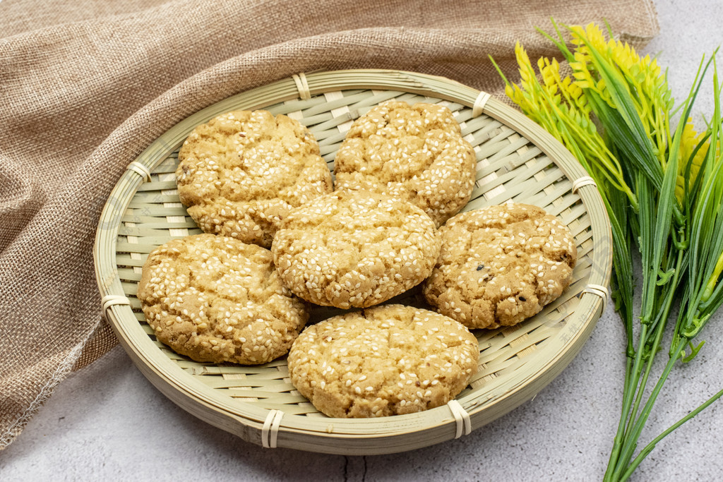 一盘桃酥高清摄影图素材