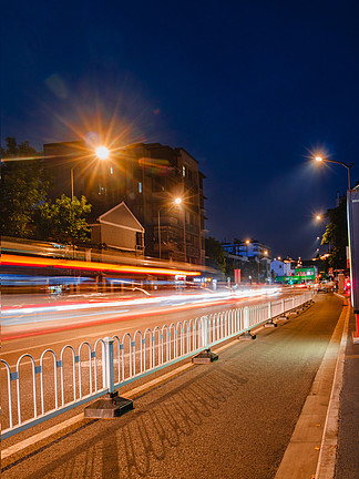 城市夜景燈光街景路燈