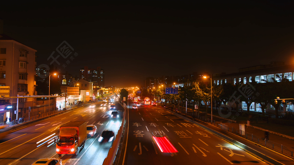 4k实拍夜晚城市车流延时