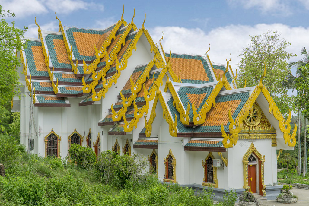 泰国风格建筑特色泰佛殿高清摄影图