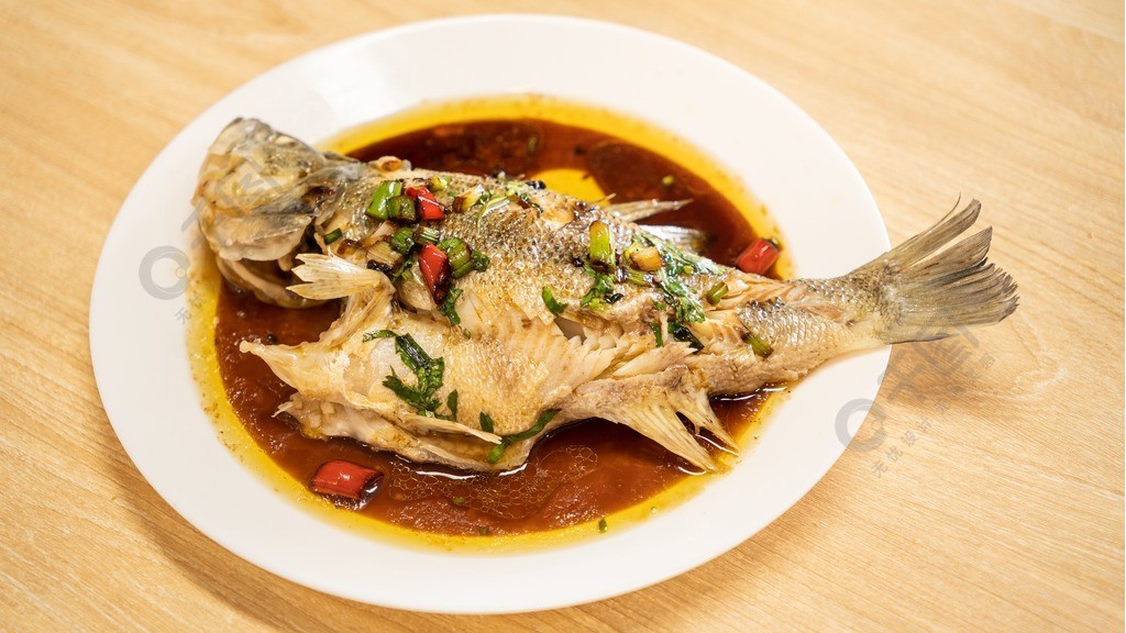 中餐美食料理家常菜清蒸鱸魚實拍高清圖