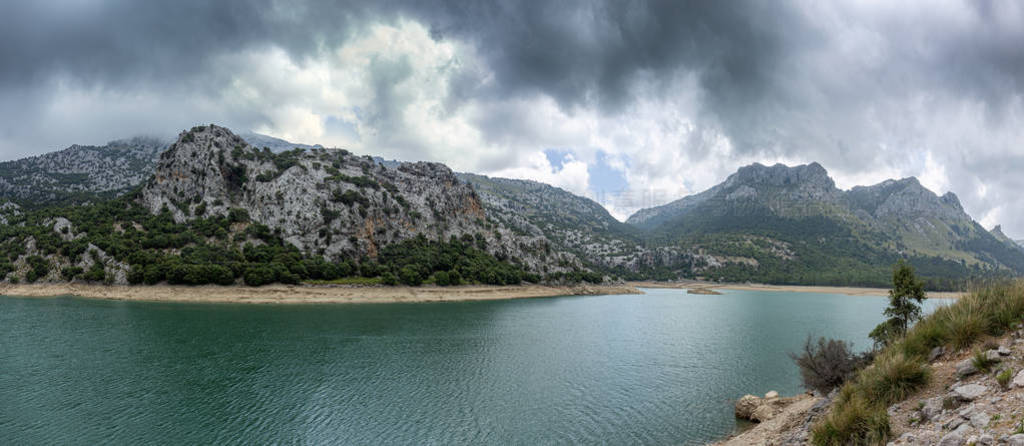 Lake Cuber in Sierra deTramuntana mountains on Mallorca island