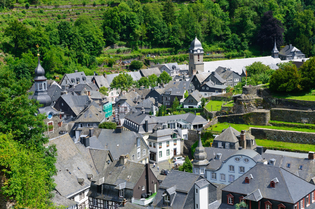 monschau¹Ĺų