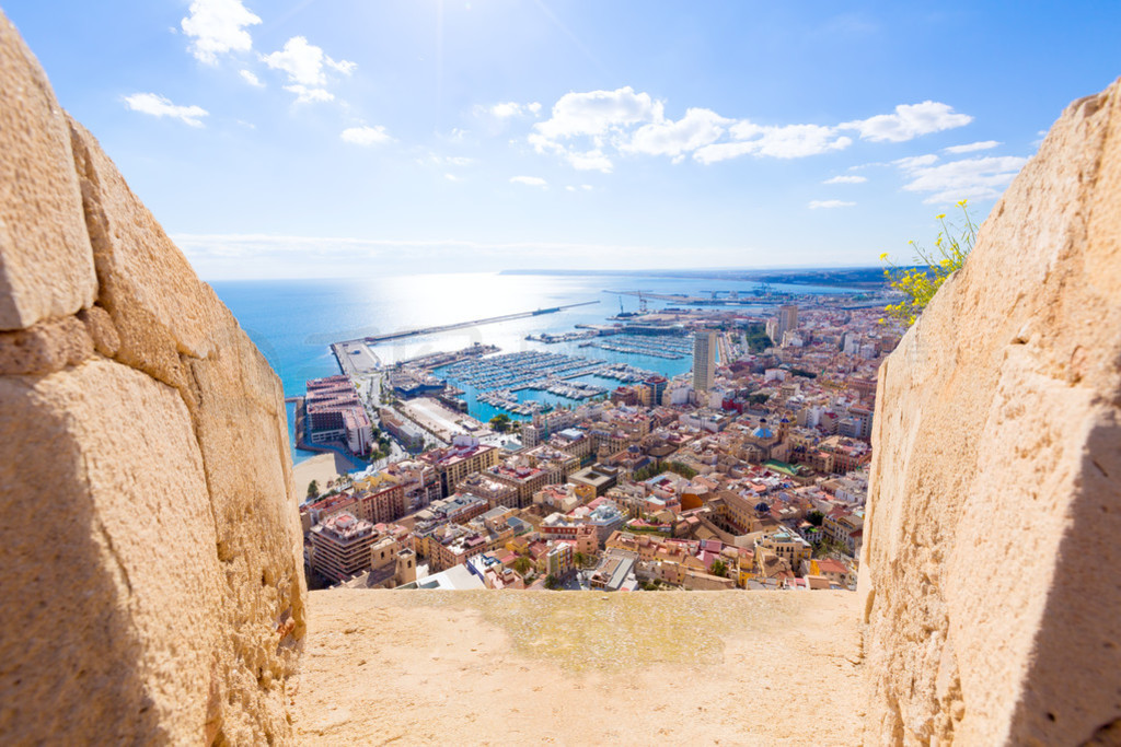 horizonte de Alicante area desde Espa?a del castillo de santa B