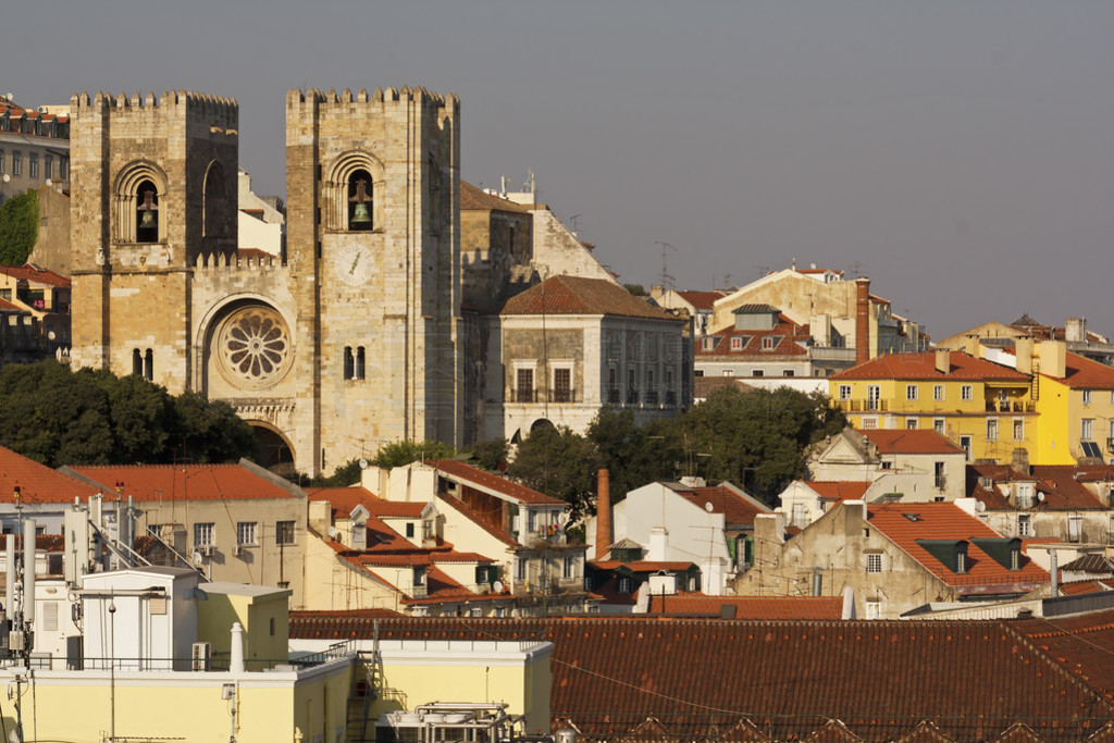 Lisbon Cathedral-S