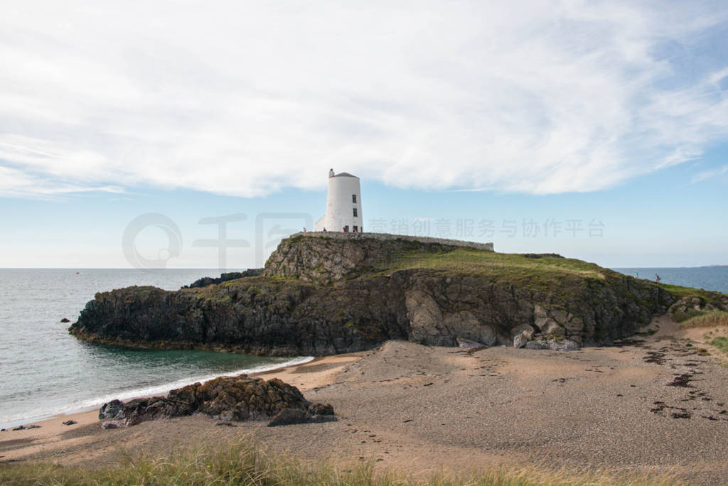 Ynys Llanddwyn ڰ, ʿ