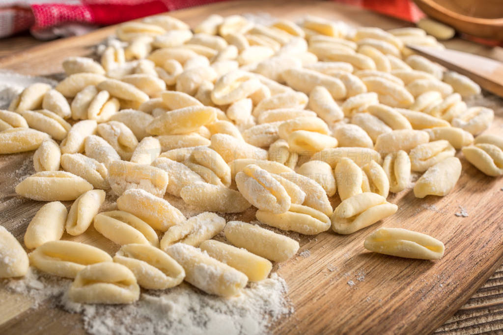 Cavatelli ʳľƵиϡ