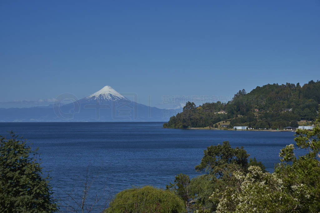 λϲ Llanquihue ԵĻѩǵĻɽŵ (2652 ) Frutillar 鿴