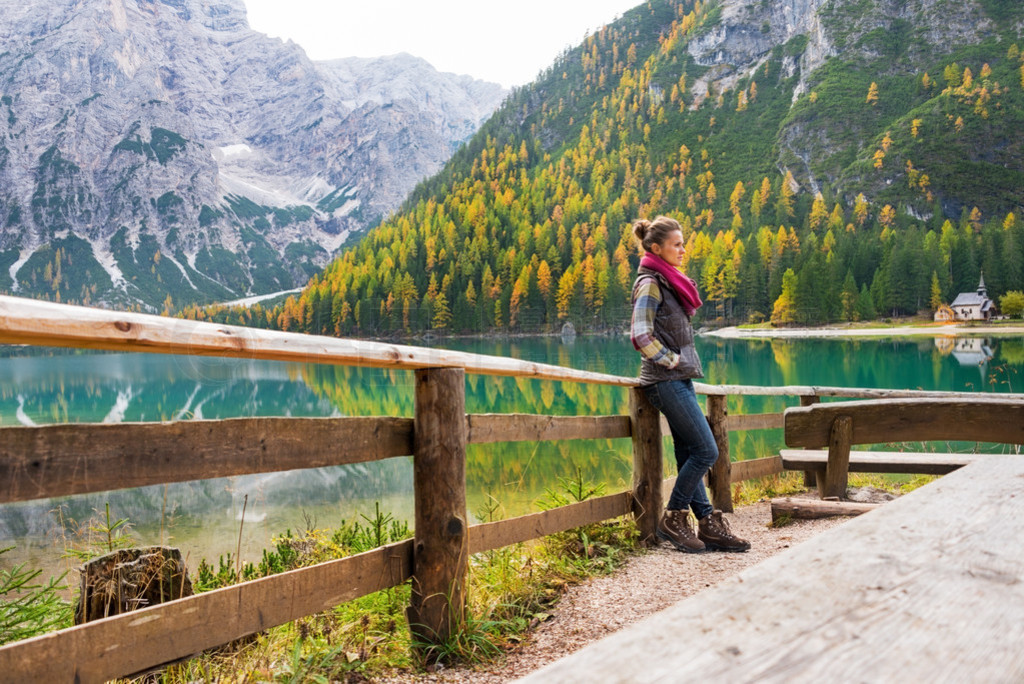  braies ϰ׶ݵŮӵĻ