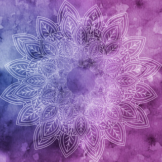 彩色水彩的紫色曼荼罗美丽的复古圆形图案抽象背景装饰艺术