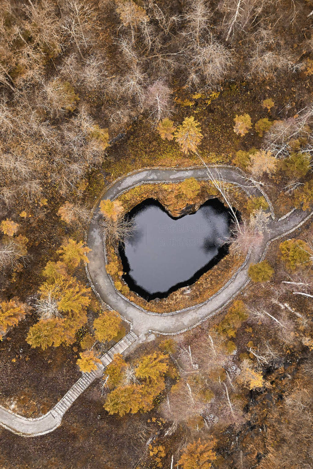 View of the failure and underground lake