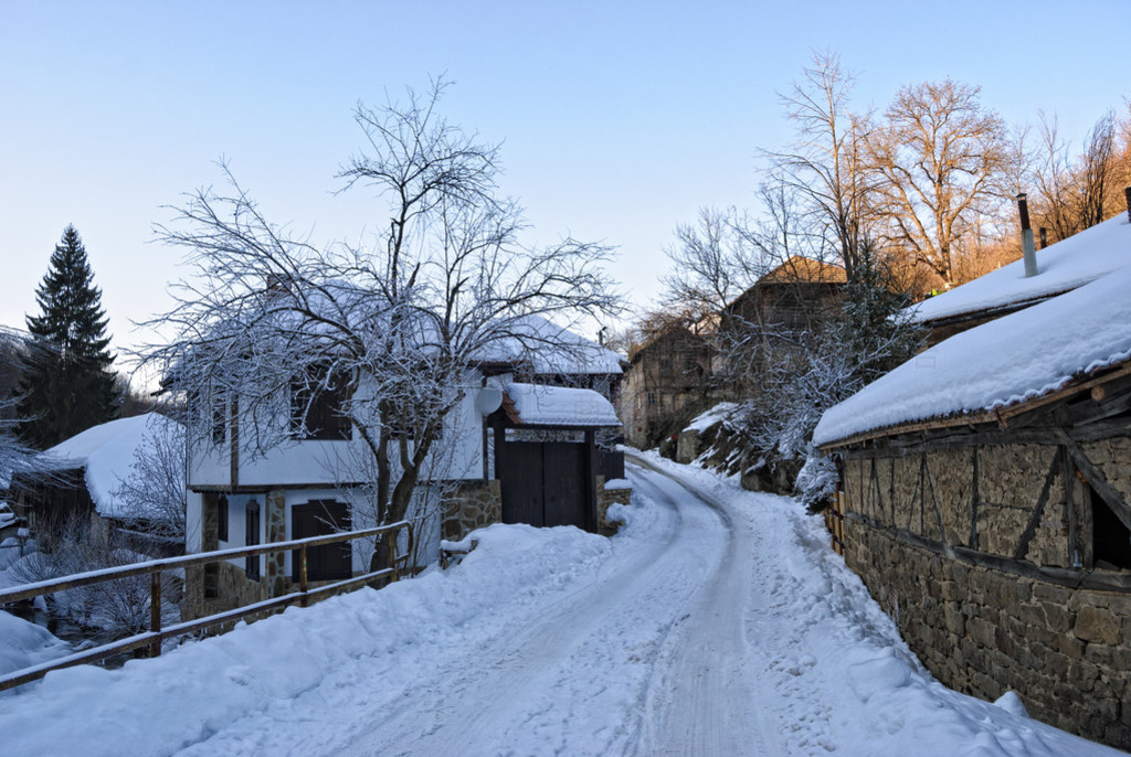  tryavna еϷ