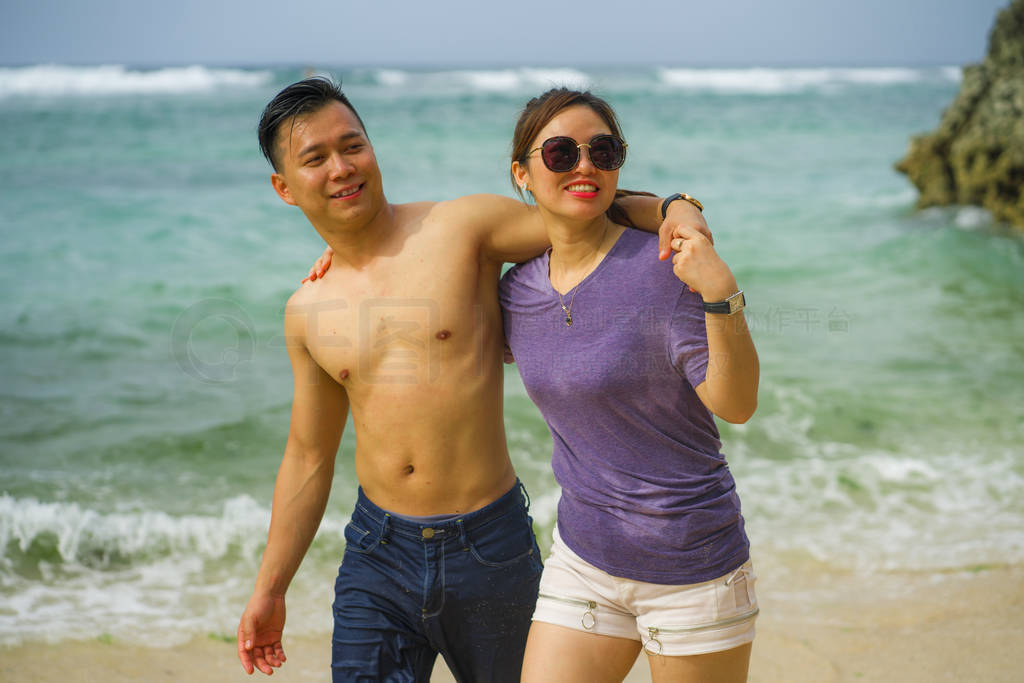 Summer holidays lifestyle portrait of young beautiful and sweet