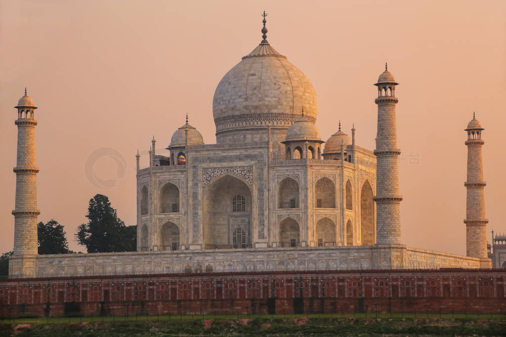 View of Taj Mahal from Mehtab Bagh garden in the evening, Agra,