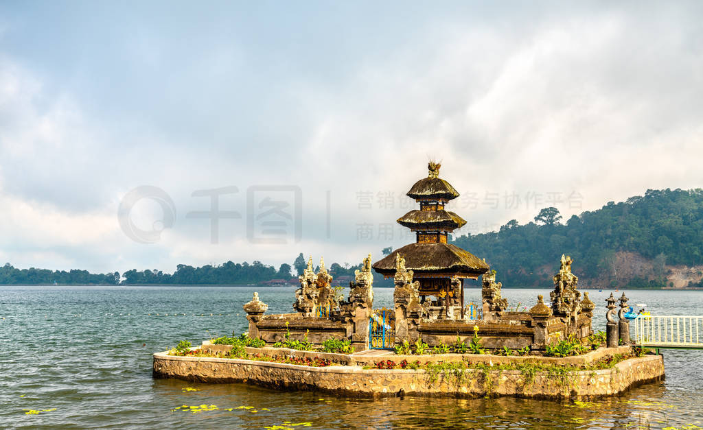 ӡǰ嵺ϵPura Ulun Danu Bratan