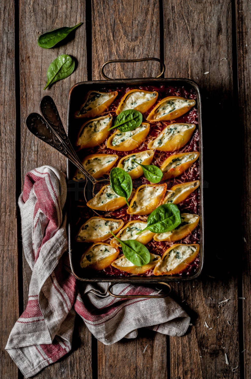 Baked Stuffed Pasta Shell